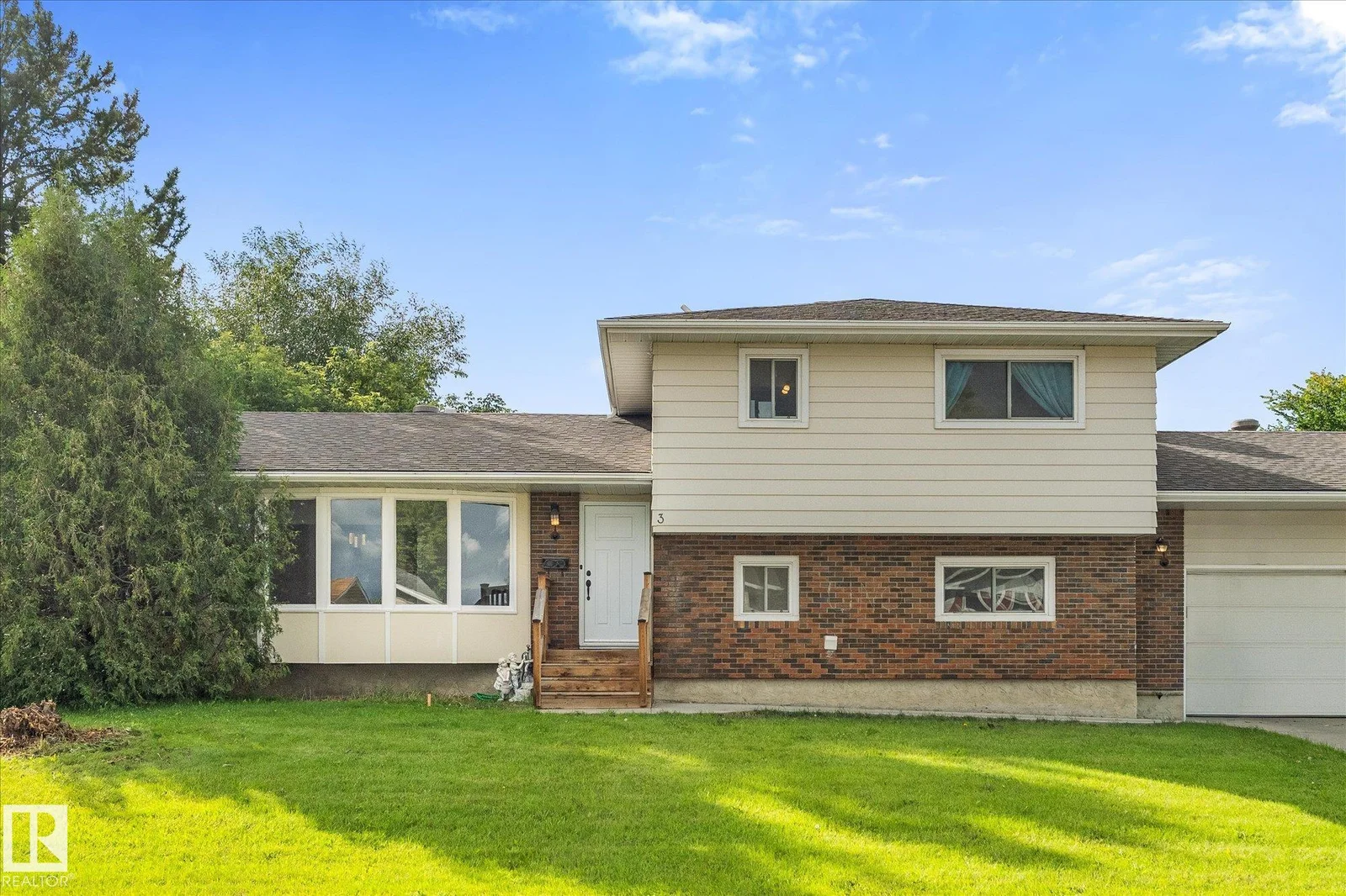 3 WINDERMERE DR S, Spruce Grove