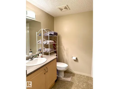 #412 13908 136 ST NW