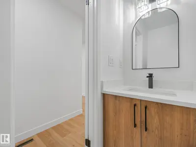 Photo 3 of 14225 32 ST NW