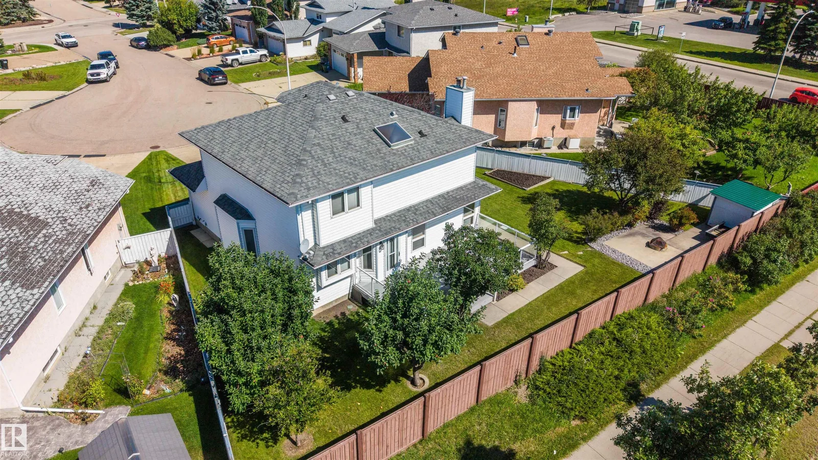 15304 74 ST NW, Edmonton