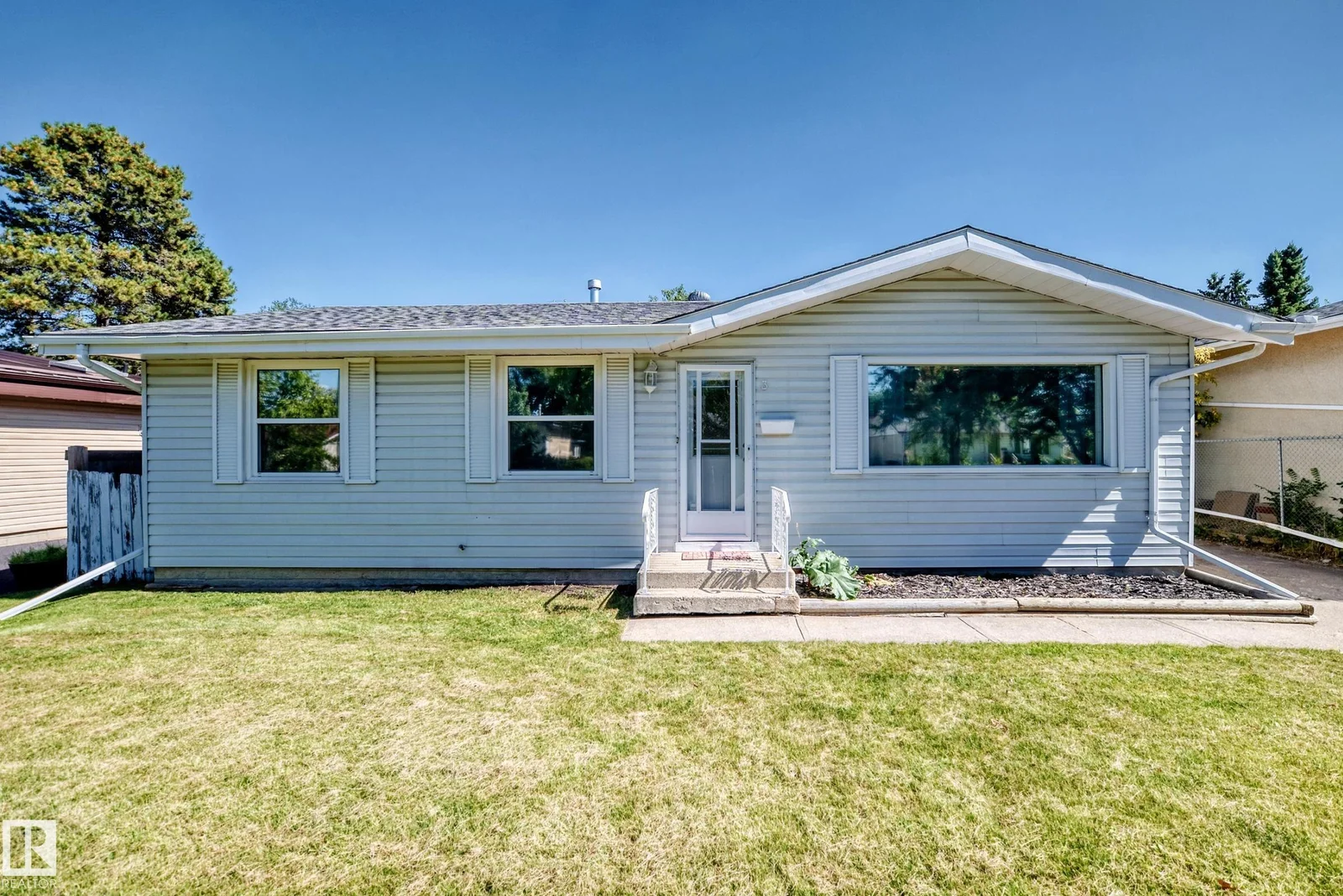 3 GRANTHAM PL, St. Albert