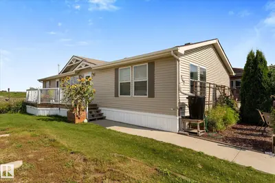 Photo 1 of 1242 53222 Range Road 272