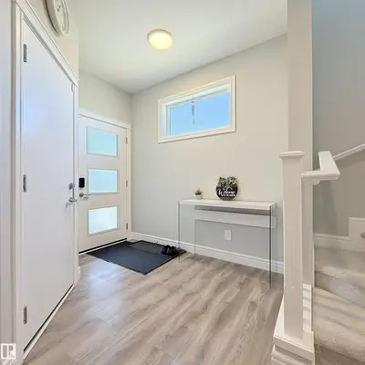 Photo 1 of 1003 GOLDFINCH WY NW