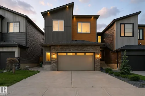 1048 GOLDFINCH WY NW