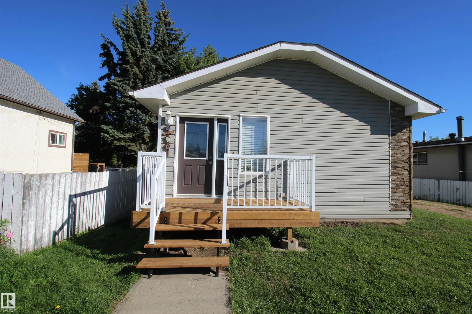 10216 101 ST, Westlock