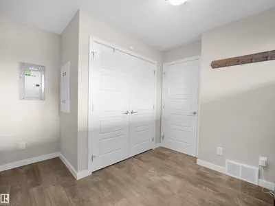 Photo 3 of 3346 15A AV NW