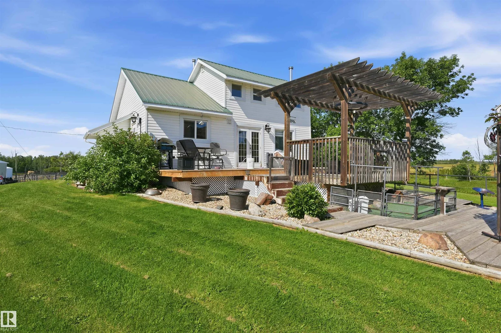 56502 RGE ROAD 33, Rural Lac Ste. Anne County