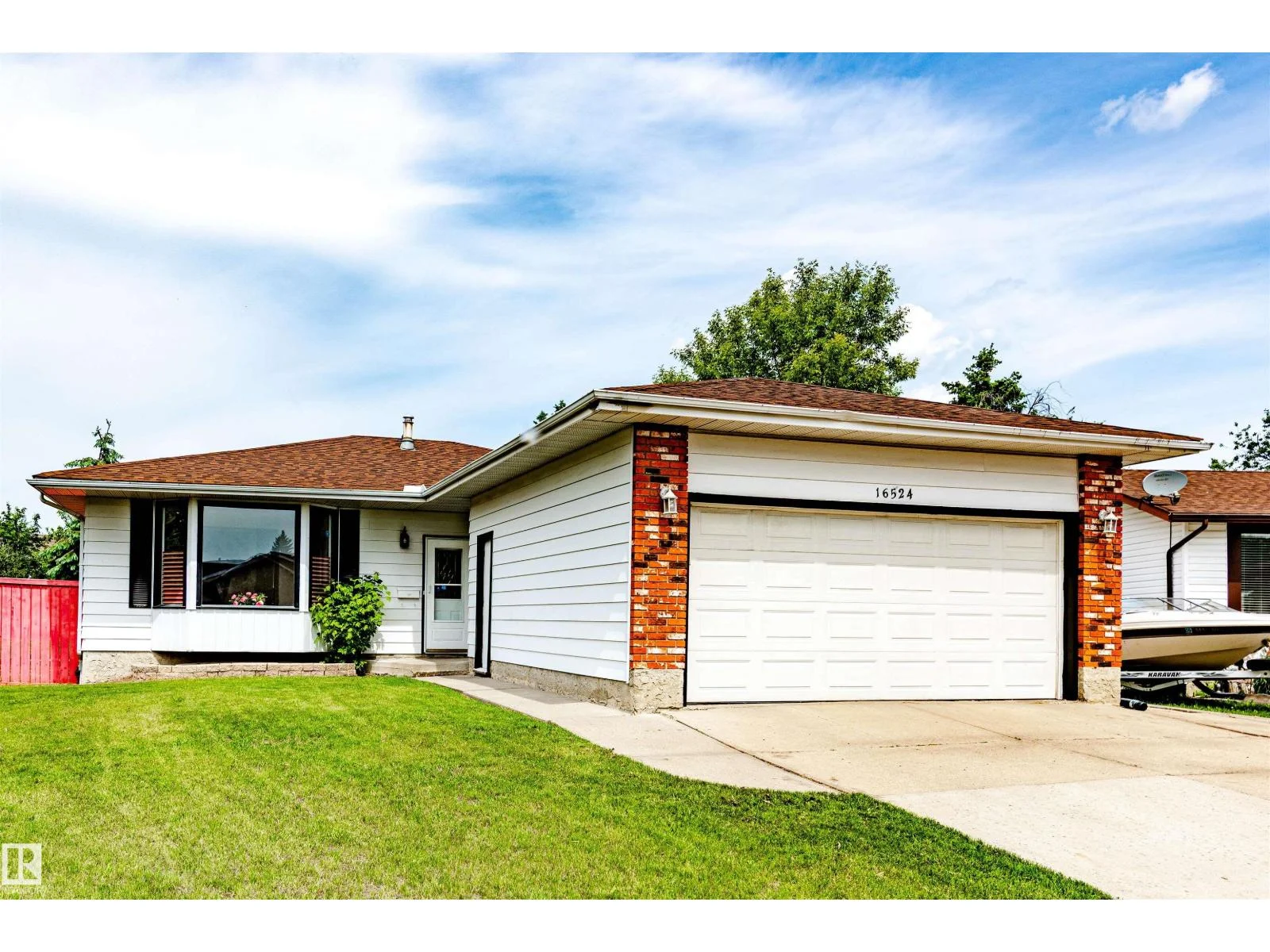 16524 116 ST NW, Edmonton