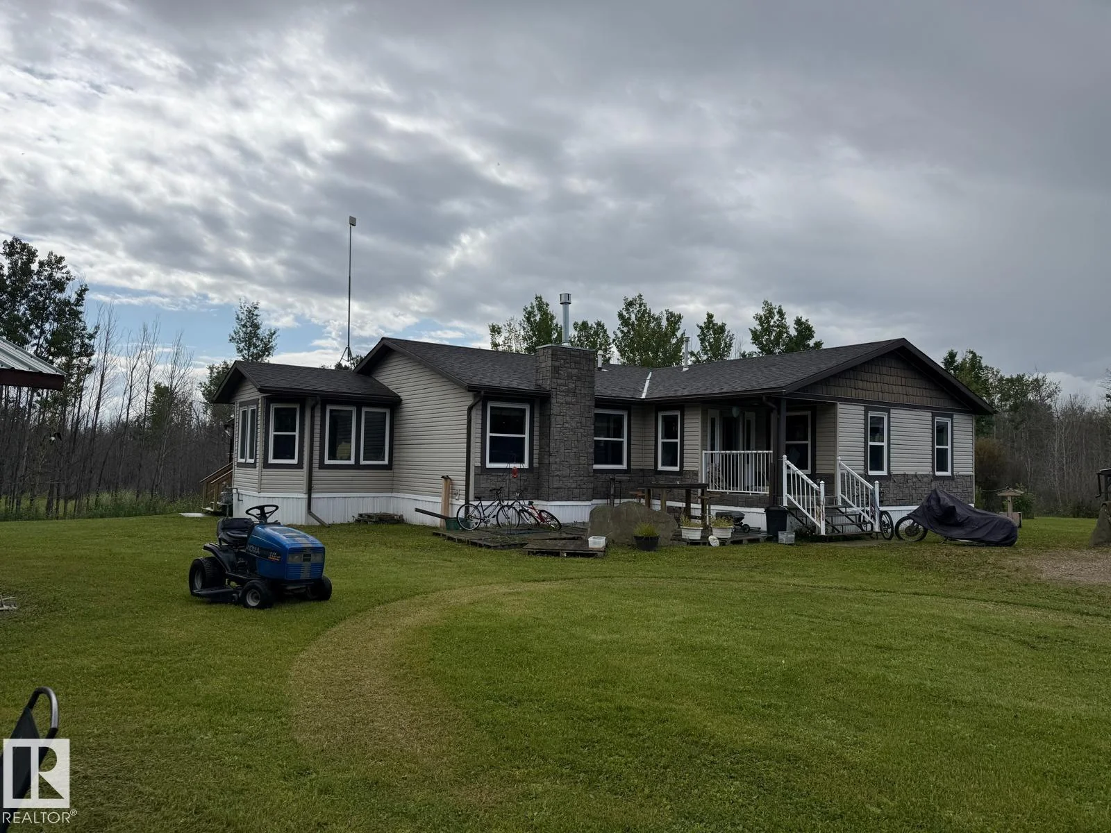 56509 HWY 32, Rural Yellowhead