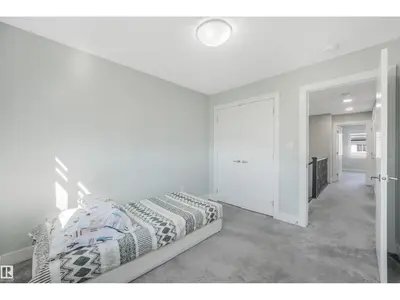 Photo 3 of 6453 177A AV NW