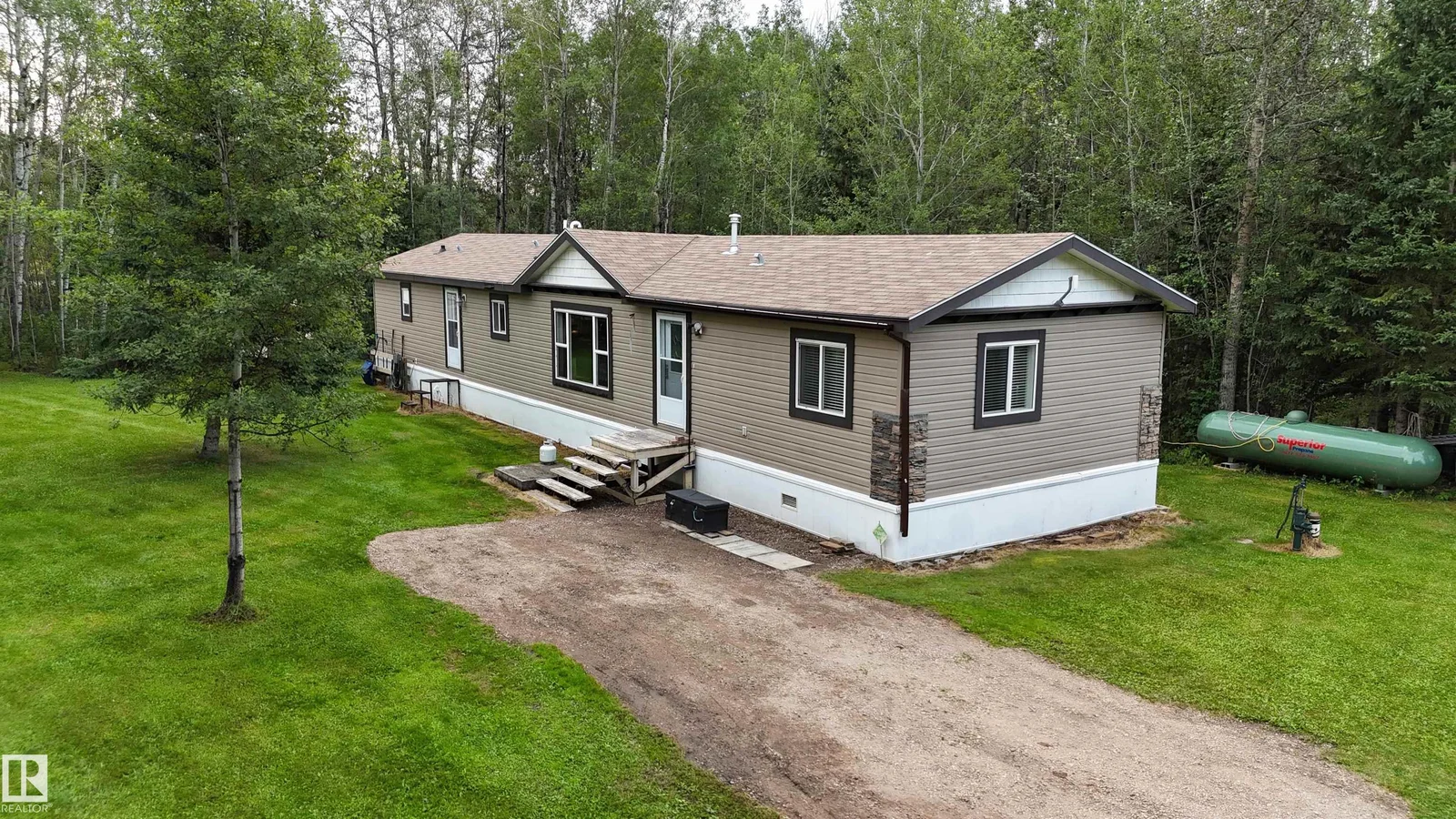 49214 RR 53, Rural Brazeau County