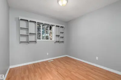Photo 3 of 134 Cameron CR