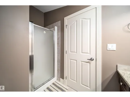 11342 79 AV NW