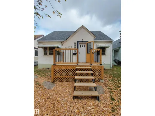 11446 79 AV NW