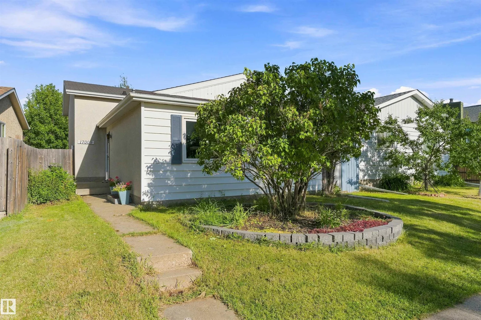 17005 95 ST NW, Edmonton