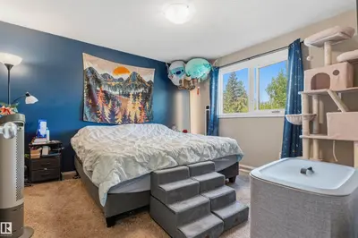 Photo 3 of 17005 95 ST NW