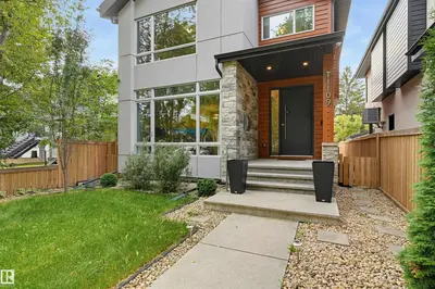Photo 1 of 11109 UNIVERSITY AV NW