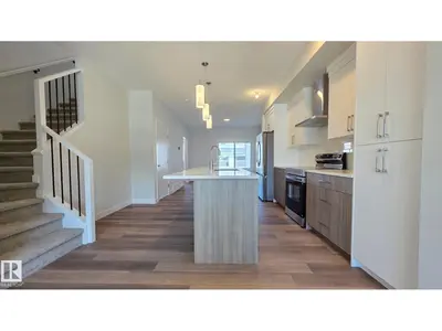 Photo 3 of 301 BRAE WY