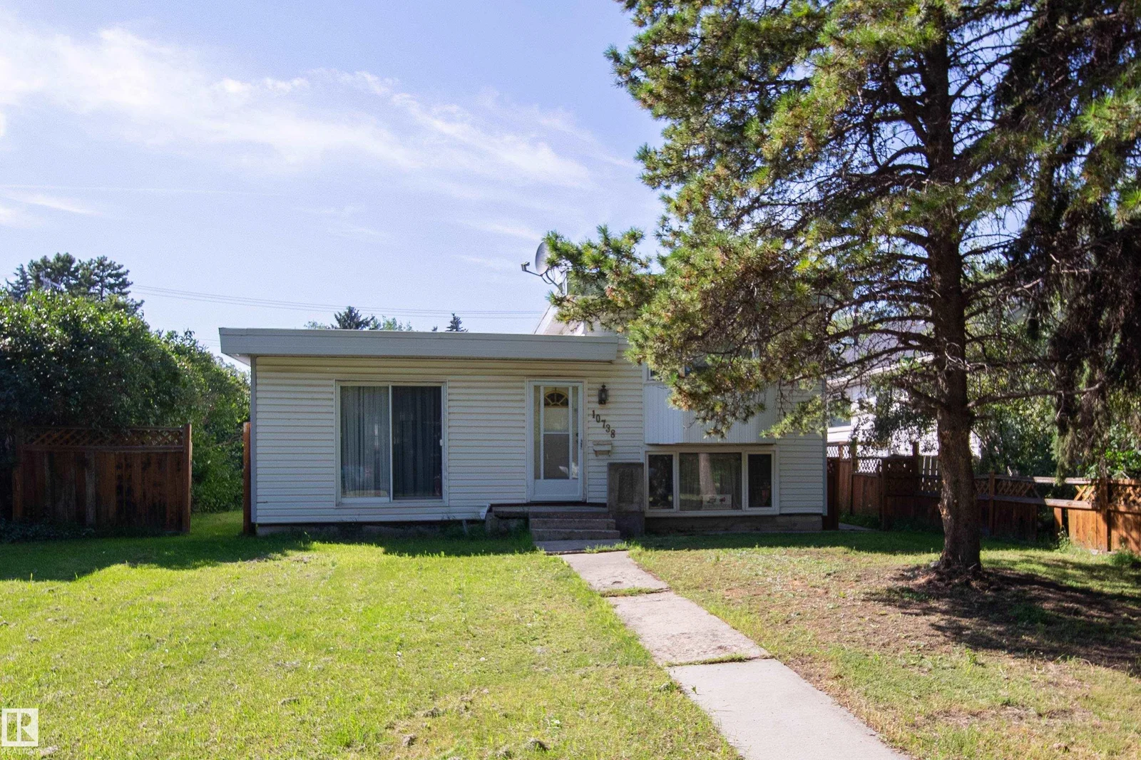 10738 129 ST NW, Edmonton