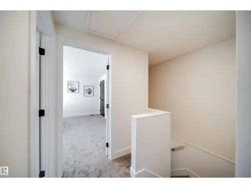 #18 14511 52 ST NW NW
