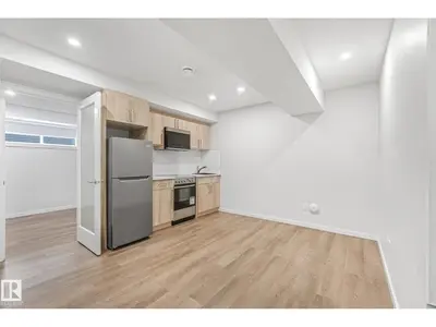 Photo 2 of 1710 GRAYDON HILL LINK LI SW