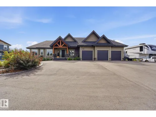 2010 SPRING LAKE DR