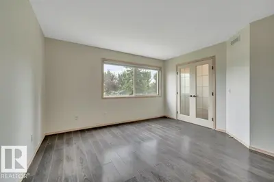 Photo 1 of #109 604 62 ST SW