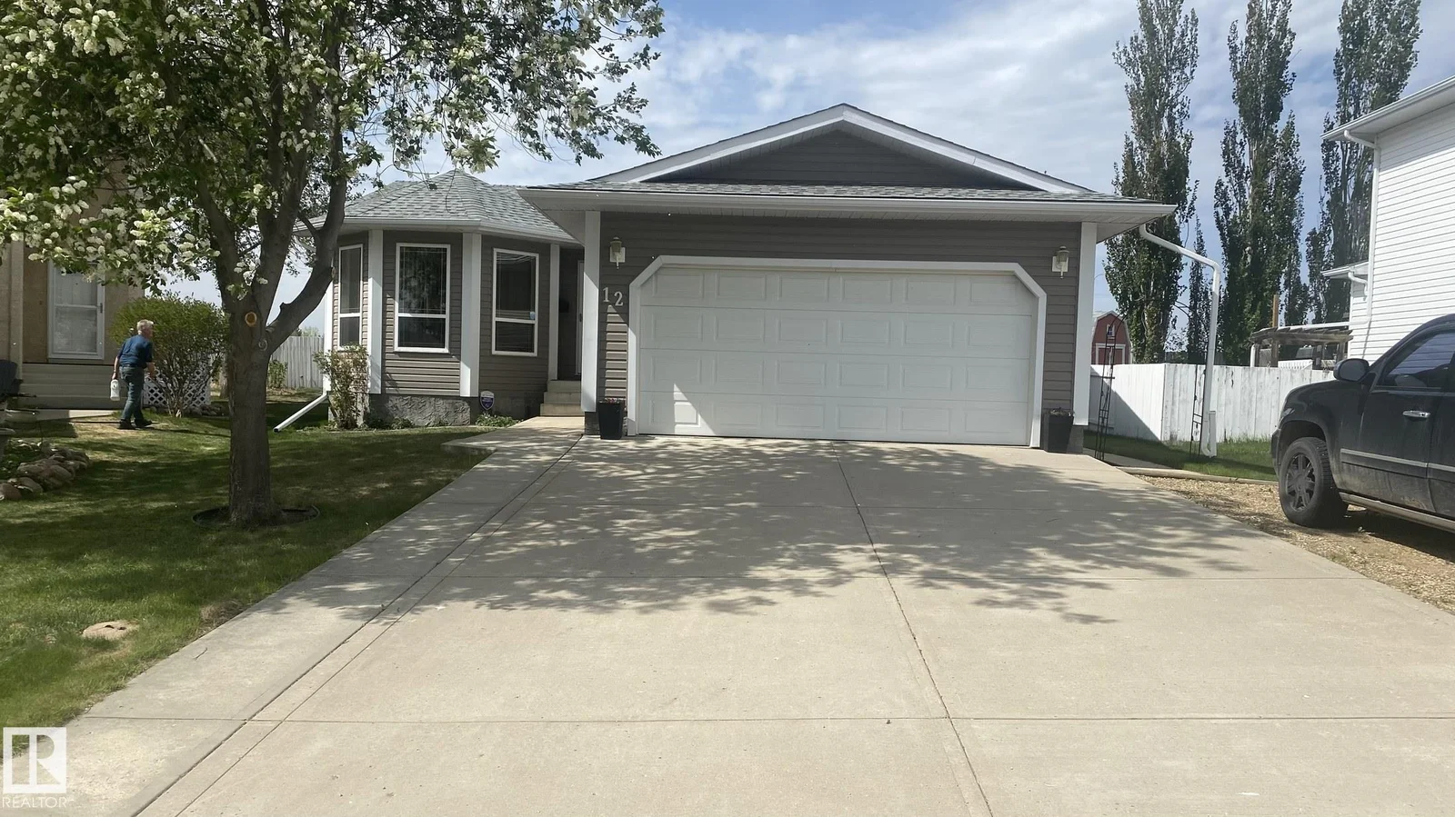 12 CLEARWATER CR, Wetaskiwin