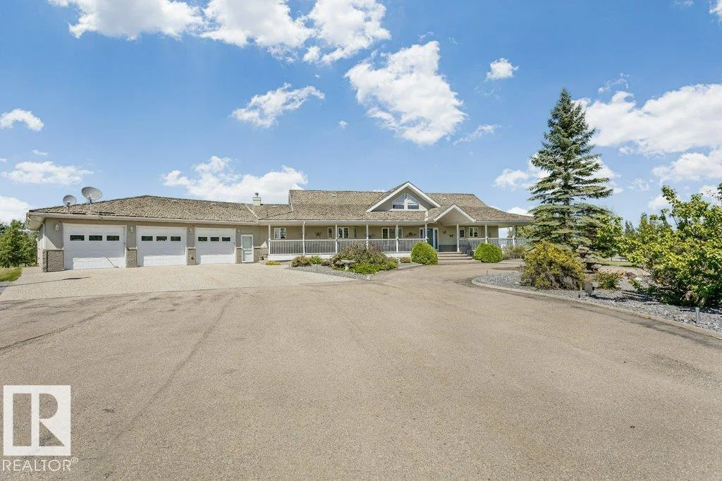 25574 TWP RD, Rural Leduc County