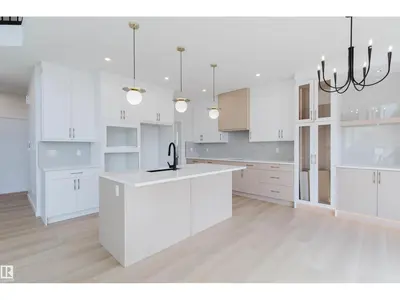 Photo 4 of 211 EDGEMONT GR NW