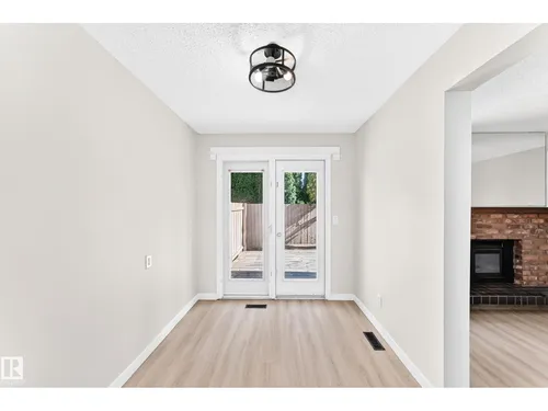 2343 139 AV NW