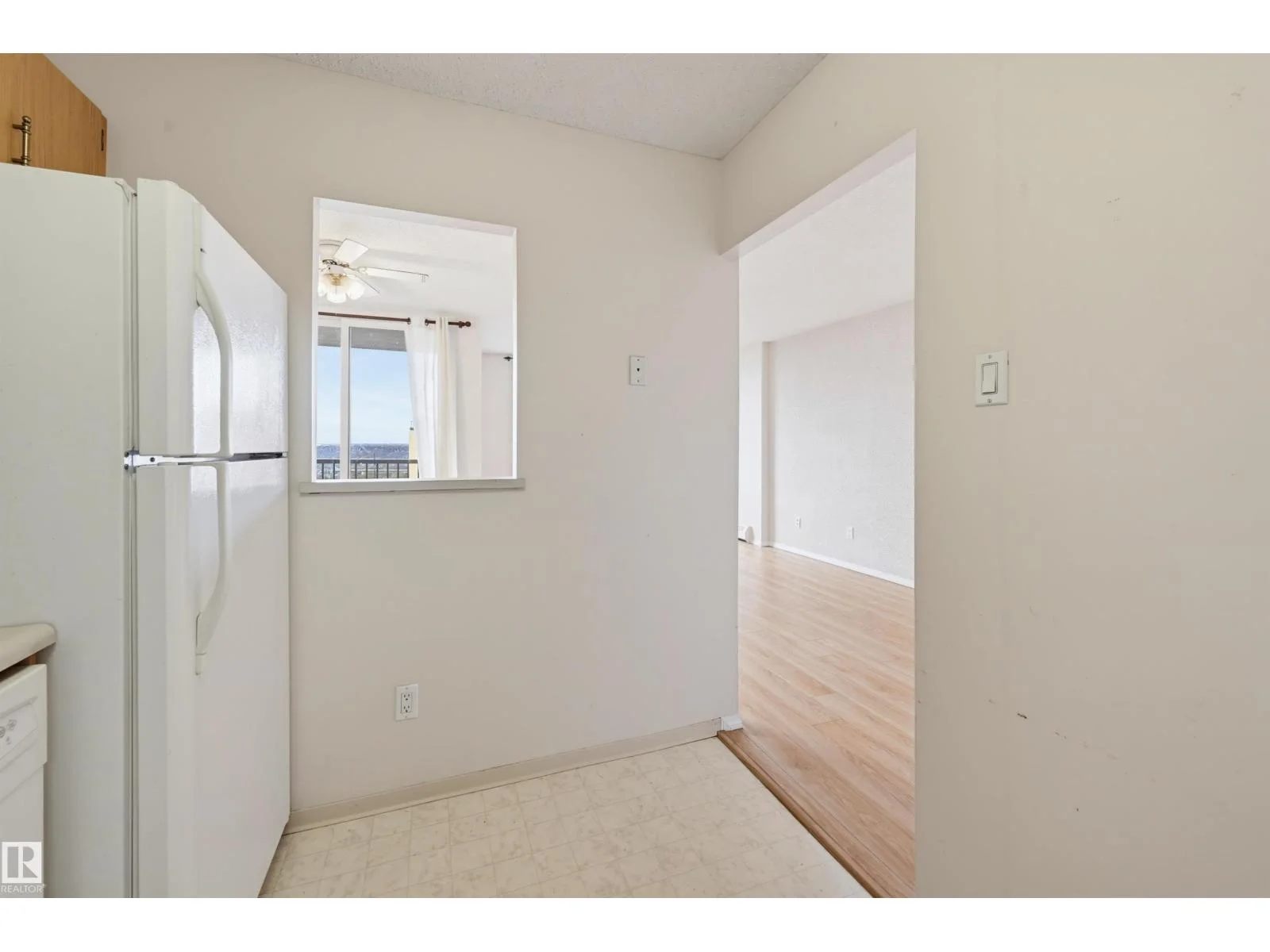 #1305 9916 113 ST NW, Edmonton
