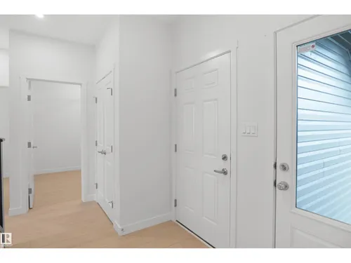 20928 16 AV NW