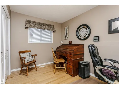 2840 151A AV NW