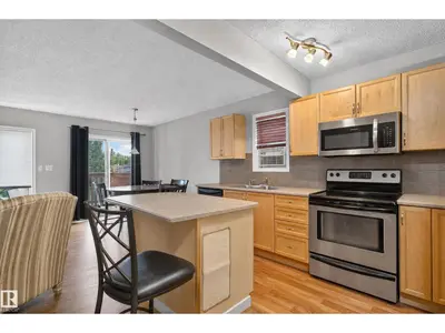 Photo 1 of 21312 48 AV NW