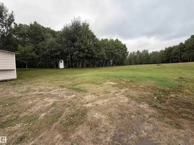 Photo 1 of 254064 TWP ROAD 454