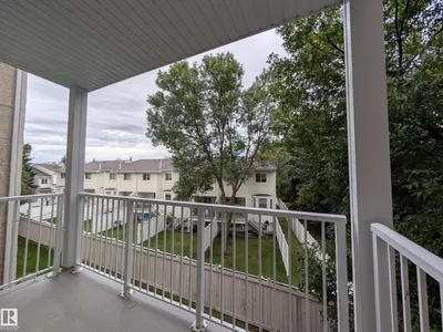 Photo 4 of #310 17467 98A AV NW