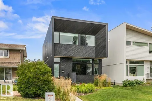 12406 51A AV NW