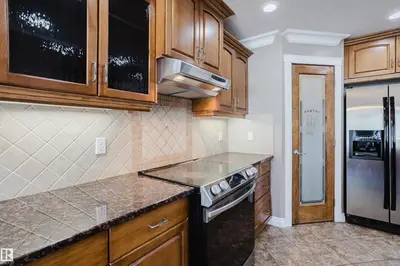 Photo 3 of 11616 174 AV NW