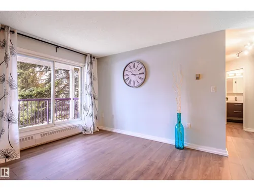 #237 10636 120 ST NW