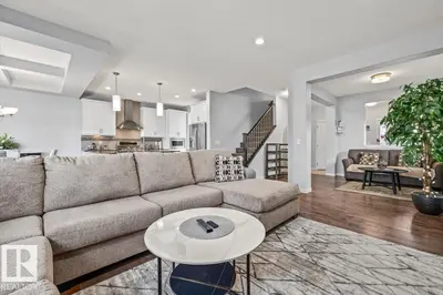Photo 4 of 1021 Coopers Hawk Link NW