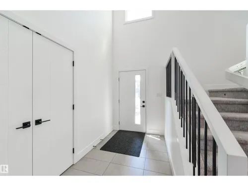 1208 PEREGRINE TC NW