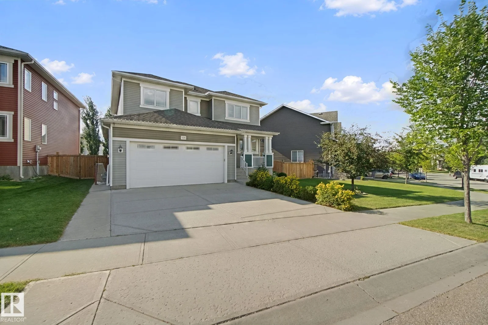 129 RIDEAU CR, Beaumont
