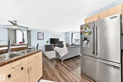 Photo 4 of 3107 48 ST