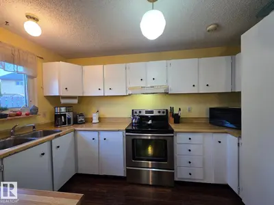 Photo 2 of 3503 42A AV NW
