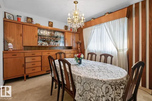 12211 85 ST NW
