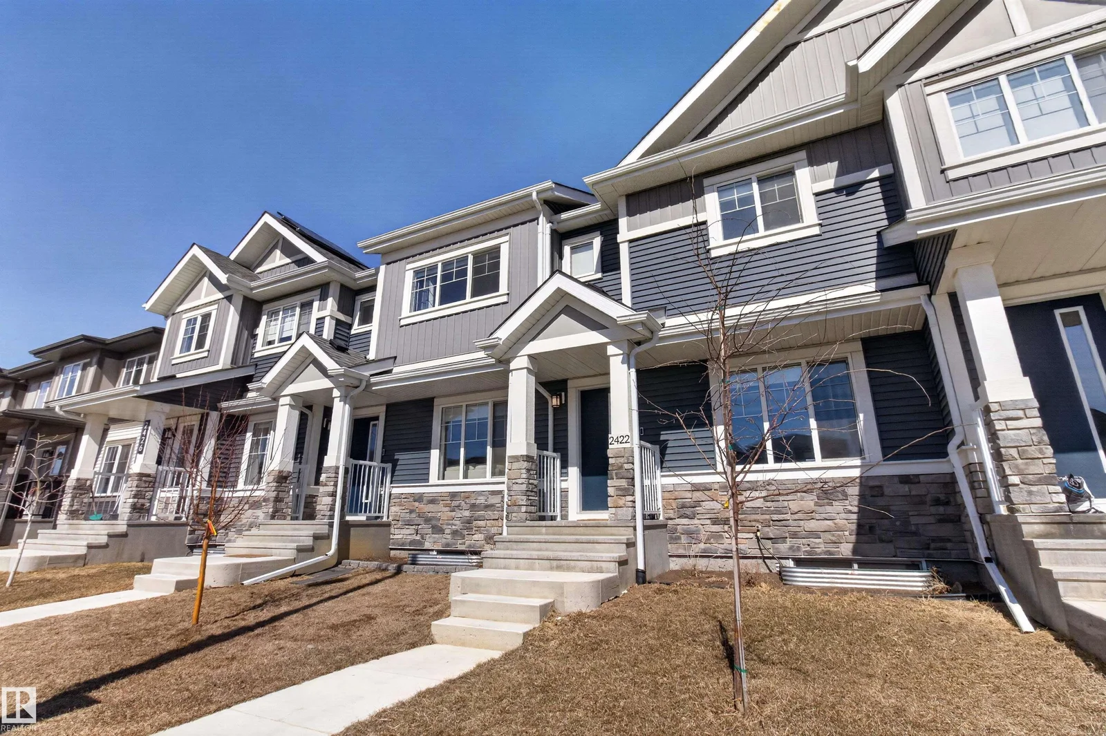 2422 TRUMPETER WY NW, Edmonton
