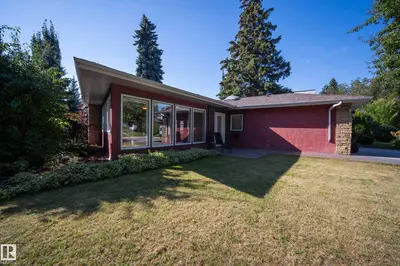 Photo 1 of 11603 72 AV NW