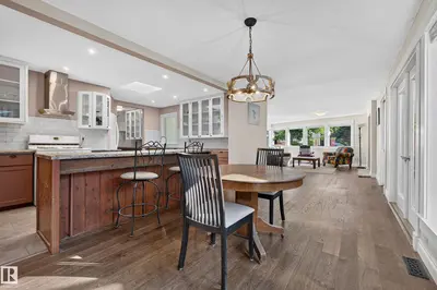 Photo 2 of 11603 72 AV NW