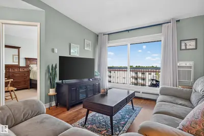 Photo 3 of #403 15503 106 ST NW